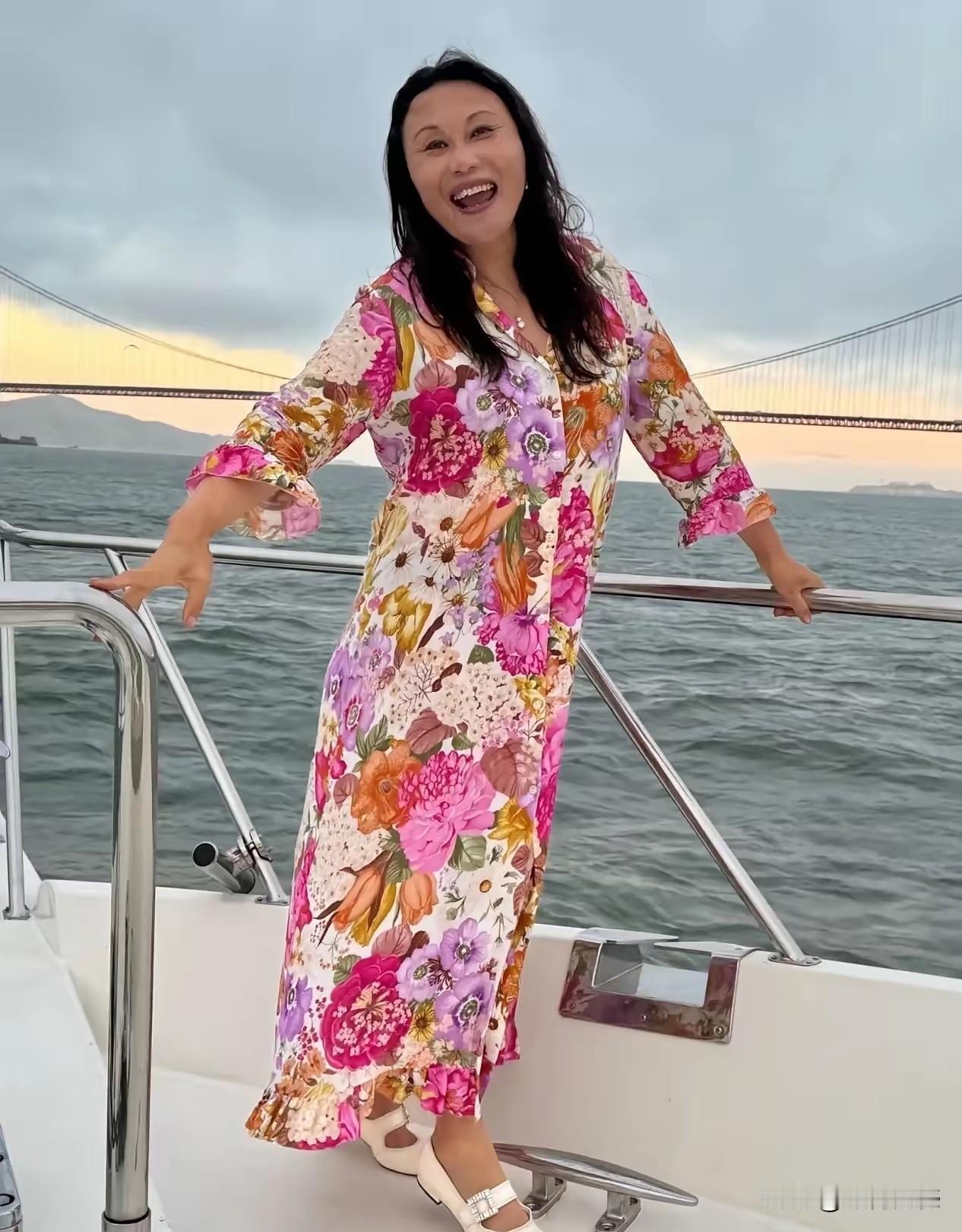 谷爱凌的妈妈是一个非常幸福的妈妈，生了这么一个优秀的女儿，这就是他一生最大的成就