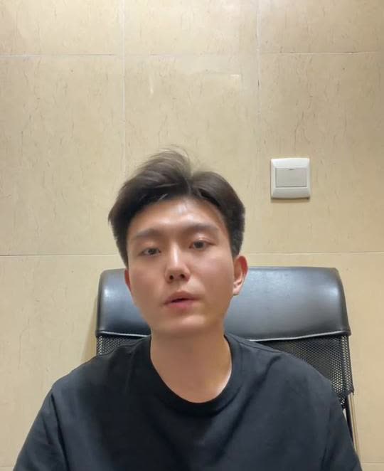 别克GL8陆尚降低的只是价格而非品质。以前开玩笑说的一台别克车的用料可以造两