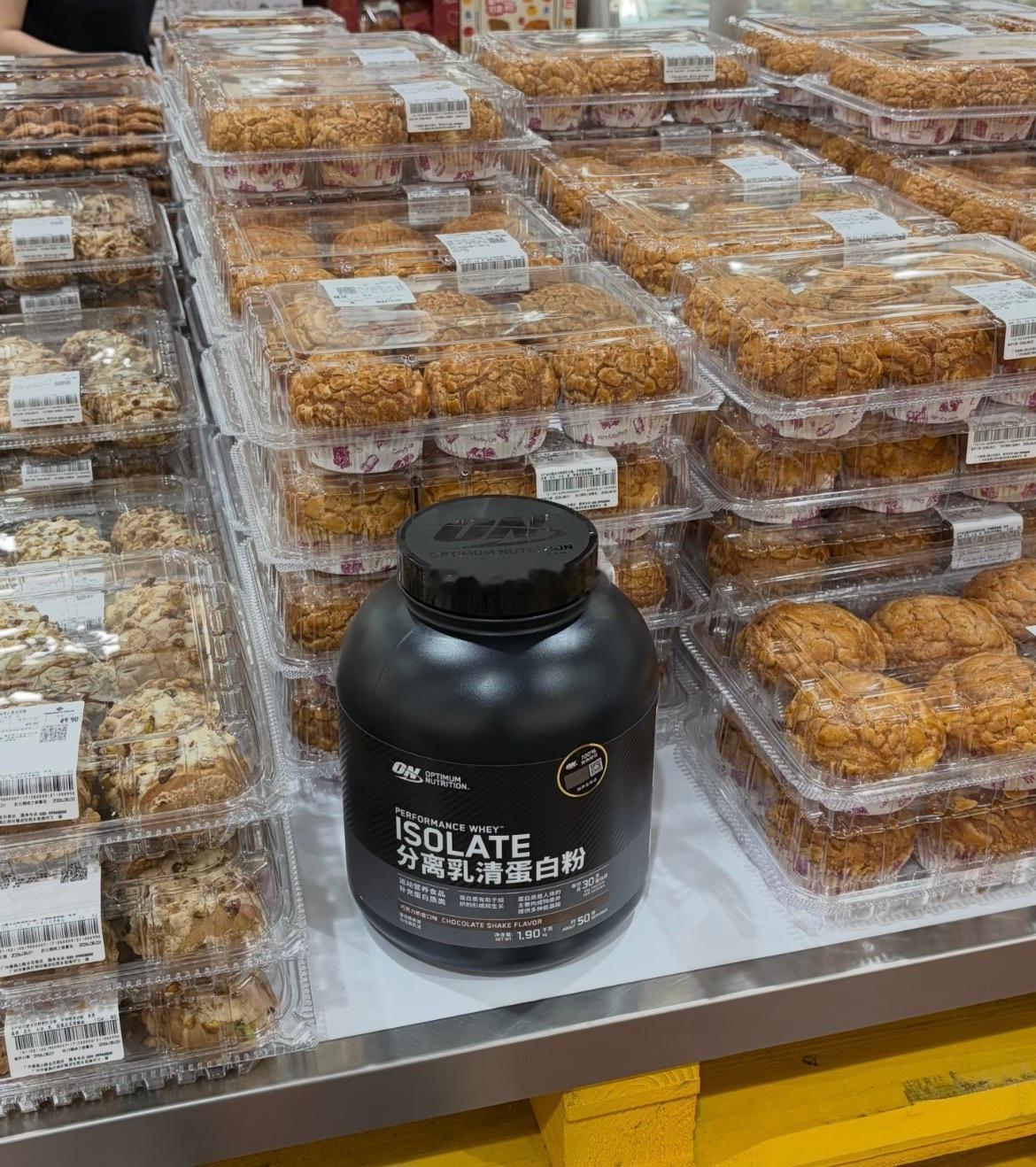 看来某人在甜品区做出了ta的选择