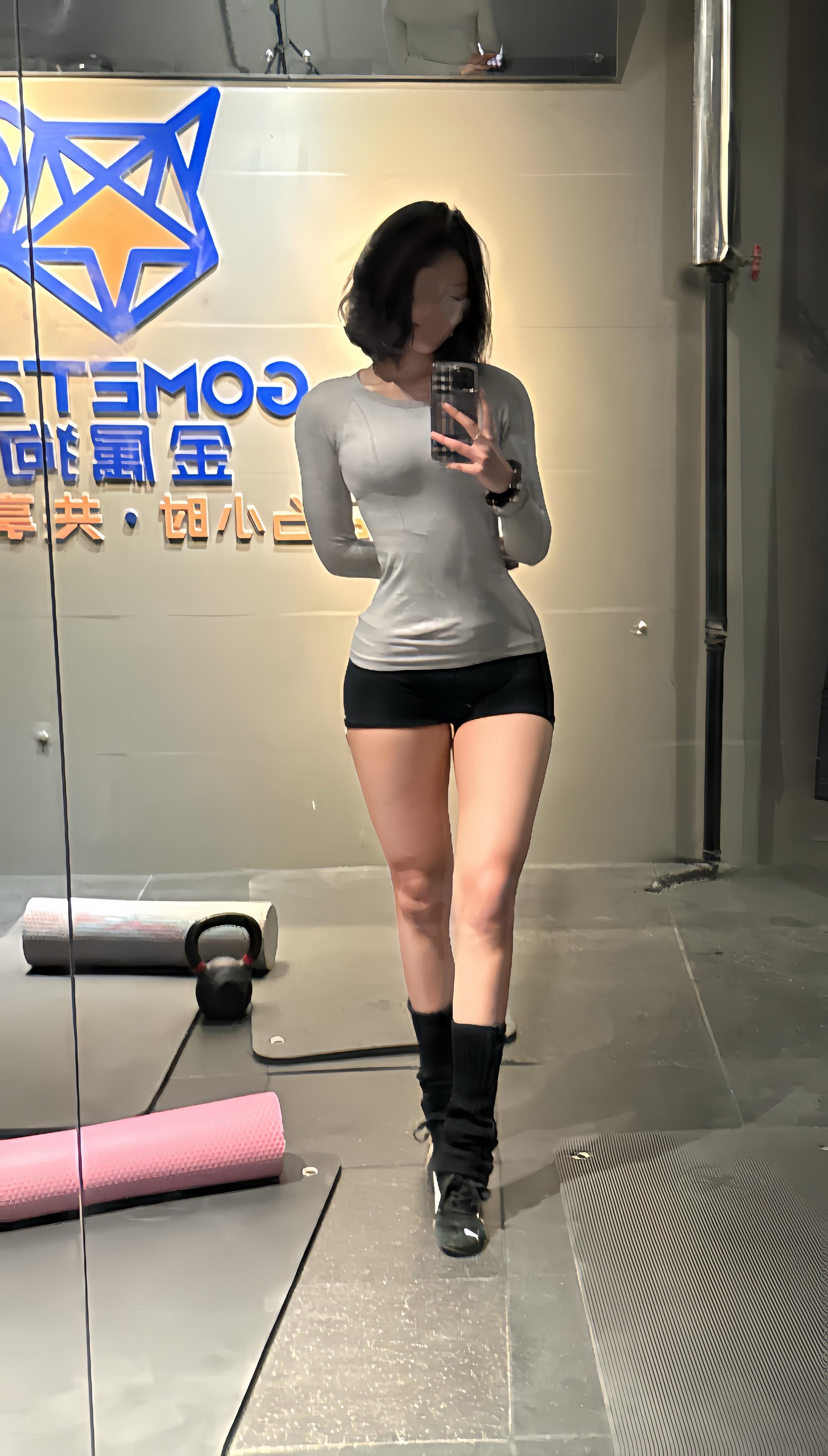 自己的身体自己捏。