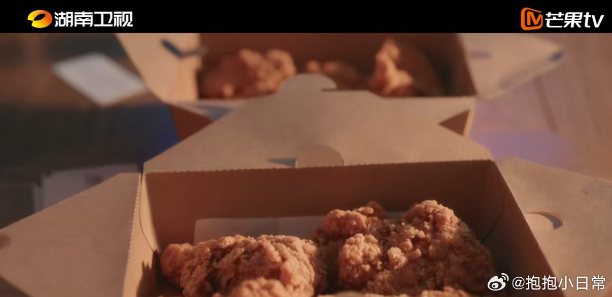 魏哲鸣新剧演炸鸡梦男你是迟来的欢喜哇哦！魏哲鸣新剧太让人惊喜了，一下子集齐四款