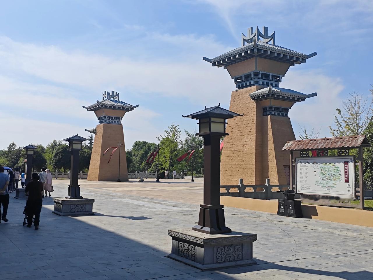 特级教师比正高更难评吗？答案：是的。正高是职称，年年申报，副高满5年，有岗位