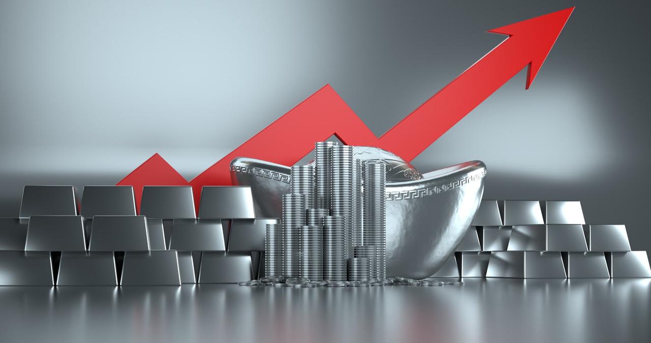 全球白银市场正面临前所未有的实物挤压危机！当前三大交易所已经开始库存告急，纸