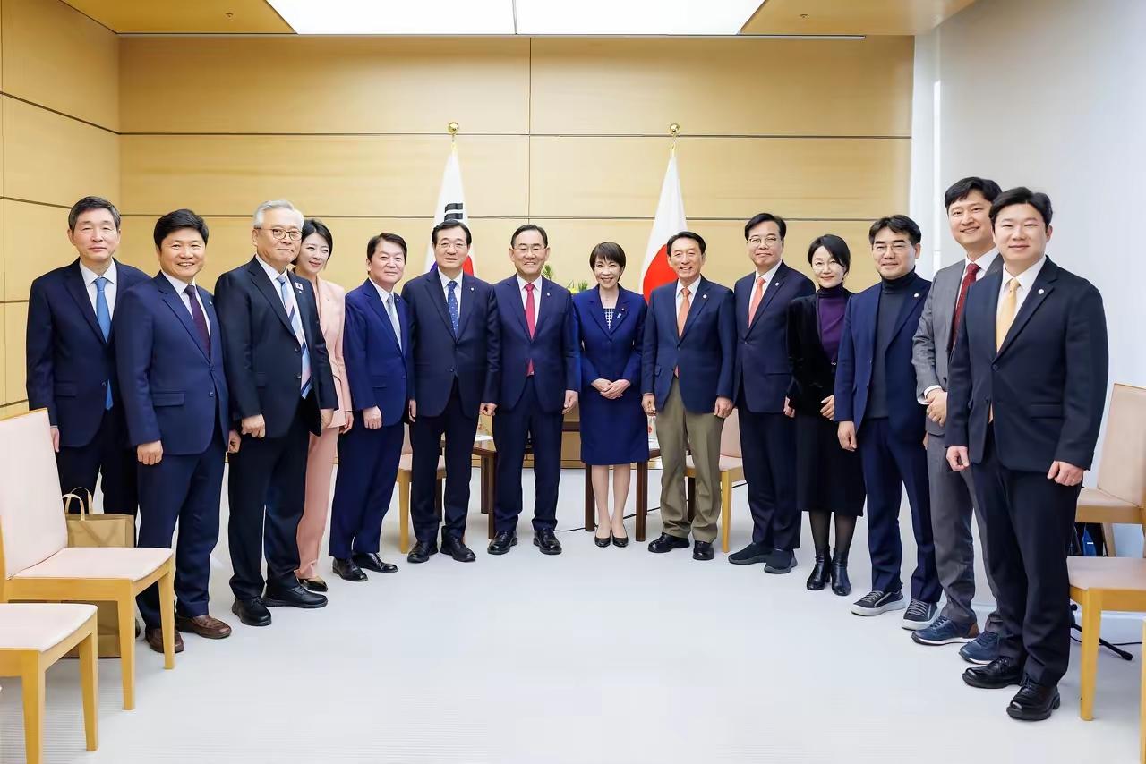 日本首相岸田文雄1月9日发文说：“今日，我们收到了日本经济团体联合会（经团联）的