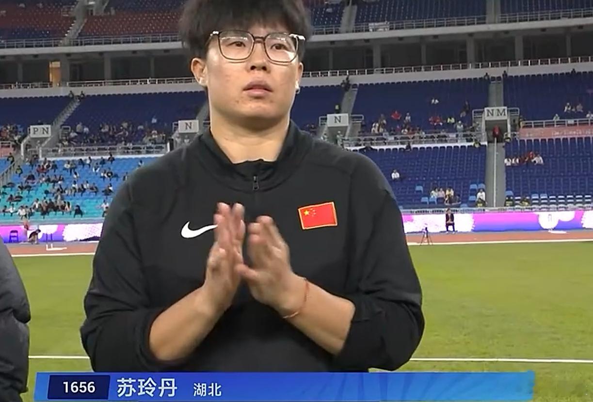 亚锦赛女子标枪冠军全运延续实力夺冠36岁世界名将老当益壮摘银11月17日晚，全