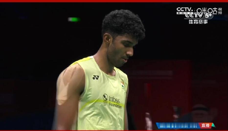 恭喜石宇奇生涯夺亚锦赛首金！国羽2冠2亚收官！韩国3冠1亚4月12日亚洲羽毛