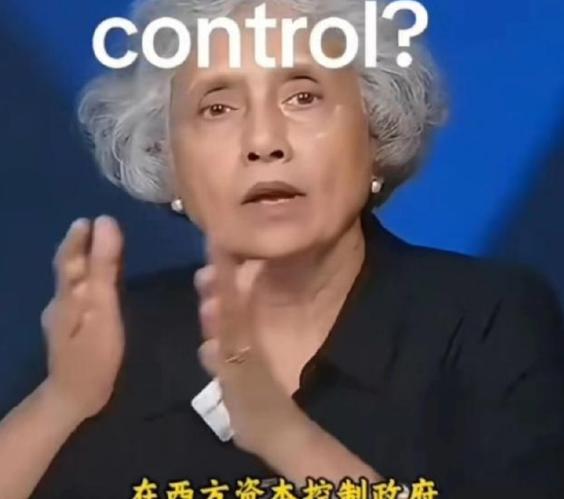 现在美国人开始羡慕中国制度了，有美国学者这么概括：美国是资本控制国家，国家听资本