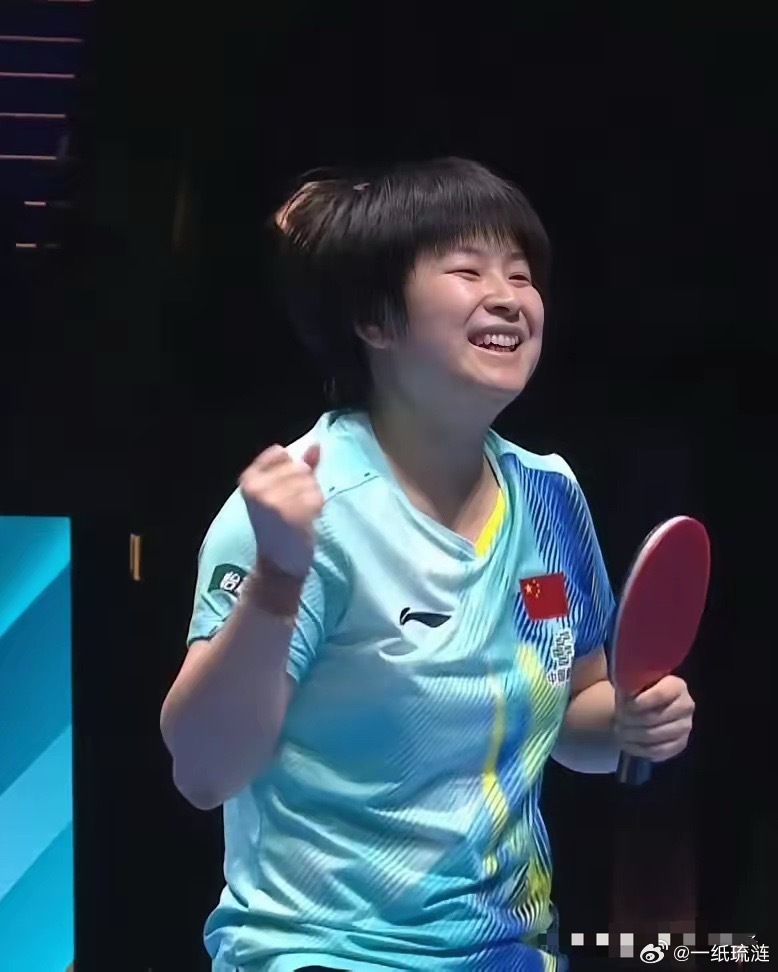 漂亮啊，小蘑菇，居然把奥运会女单铜牌，世排第九的早田希娜给干下去了。这场比赛结束
