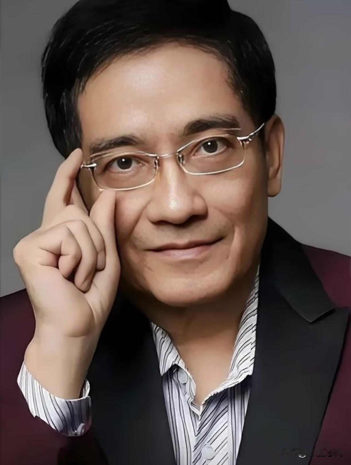 一位经济学家说：“赚钱的本质就是解决问题。如果你发现有问题没有解决，那么这就是你