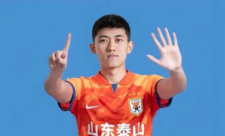 21岁新星横空出世！鲁能右路杀出个买乌郎，安东尼奥该带他去亚运了😭中超第25