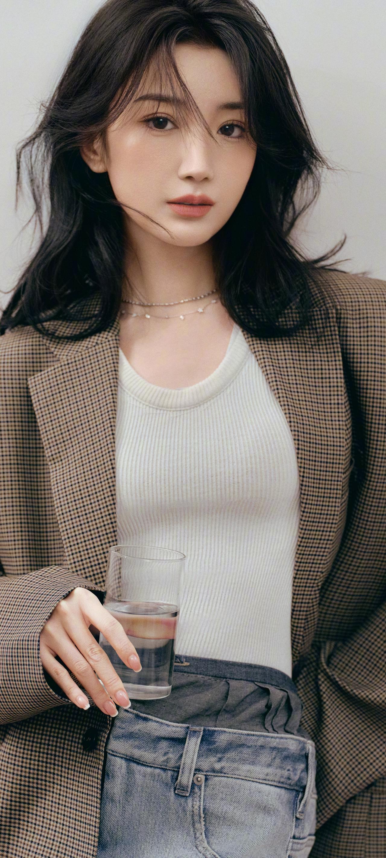 毛晓彤：乖乖女的另一面，也很飒啊！