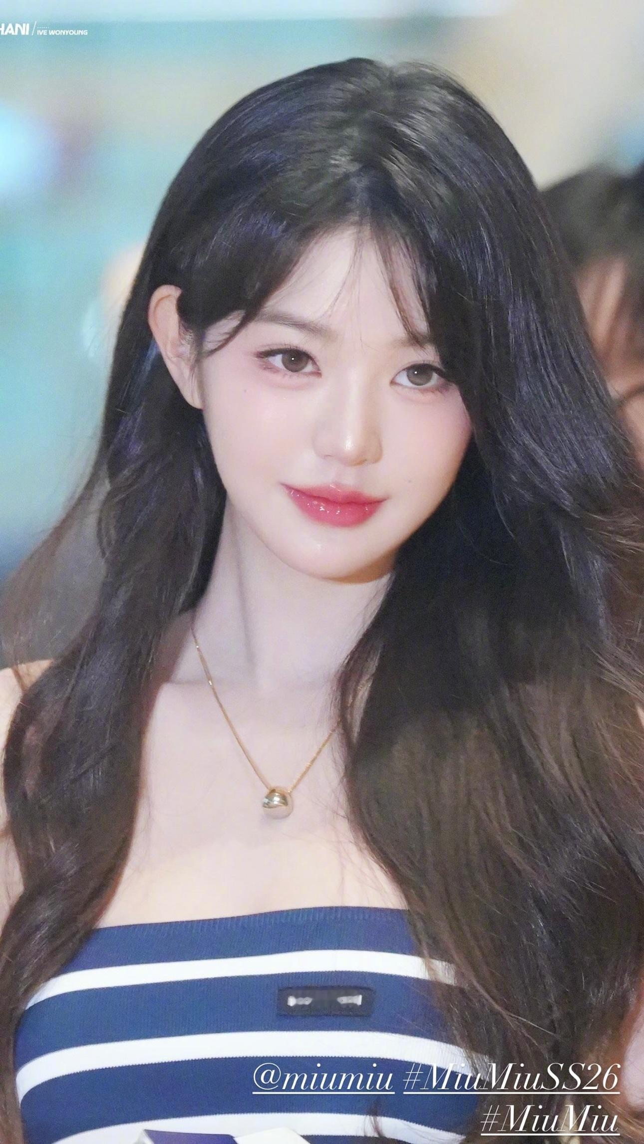 张元英丨期待MiuMiu公主闪耀巴黎​​​