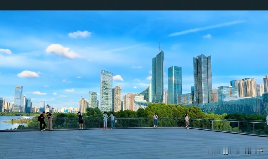 合肥长鑫非常有可能在2027年成为安徽省第3家世界500强企业，合肥市第一家8