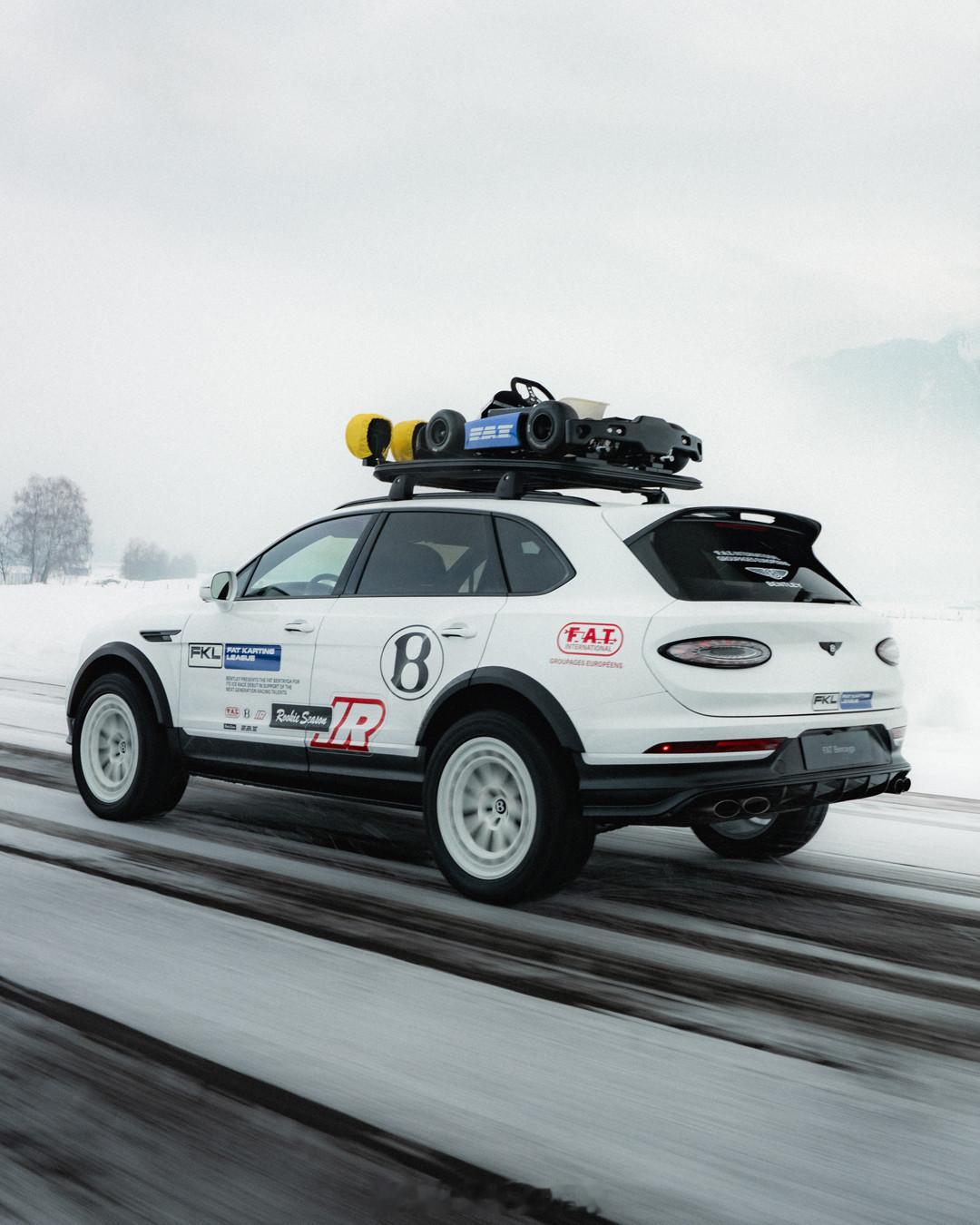 宾利推出添越“X”越野概念车，基于添越speed打造，4.0双涡轮V8发动机，