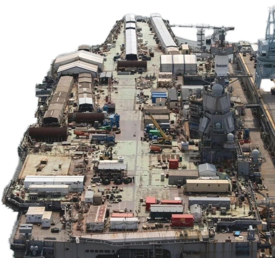 第一张图你第一眼看到觉得是什么？这是美国福特级核动力航母的第二艘舰CVN-7