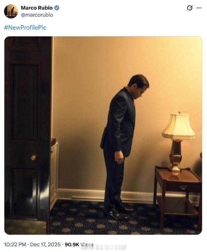 国务卿卢比奥居然用了《名利场》那张不怀好意的照片当新头像