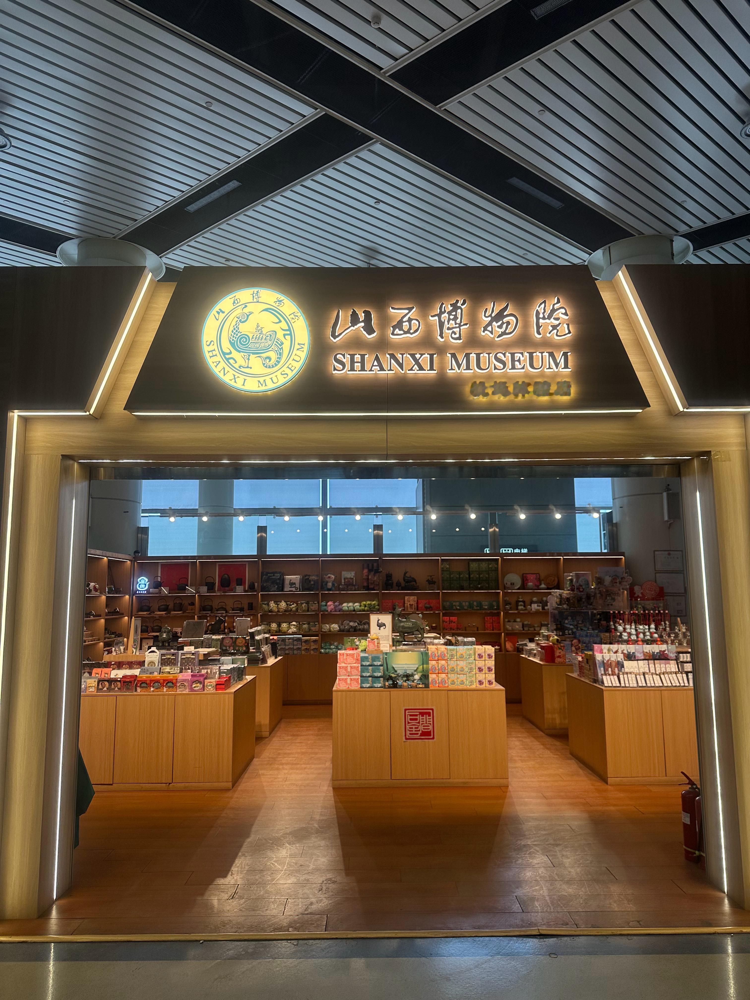 作为一个山西人，第一次来太原武宿机场。意外发现，交通居然如此方便，南站和机场离得