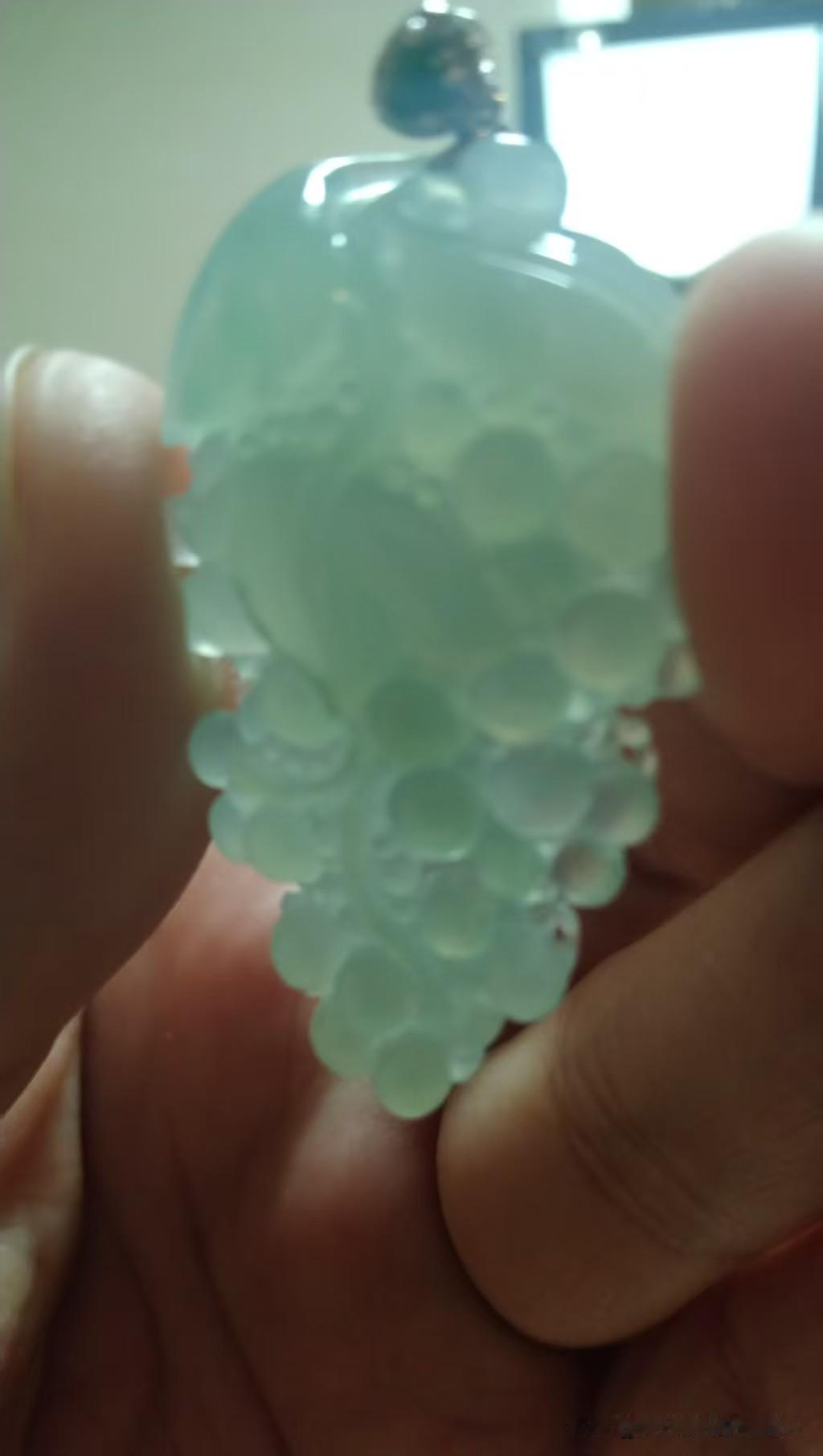 戒烟还是不戒烟呢？为此我现在犹豫不决，感觉特别烦恼，因为动手术的原因，我已经一周