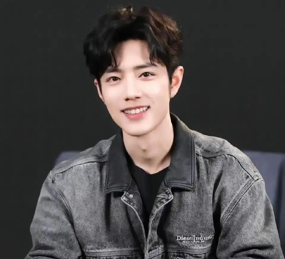 优酷把首页80%的曝光都砸给了它。自己却连一张战报都没发。28天，热