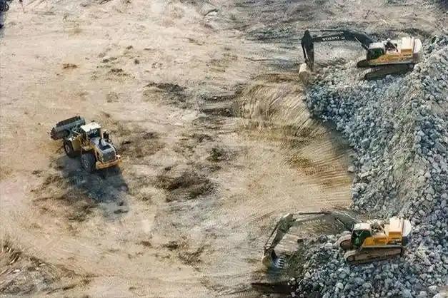 日本刚跟蒙古敲定稀土大单，结果才过去四天，局势直接反转。我国外长到访蒙古，搬出