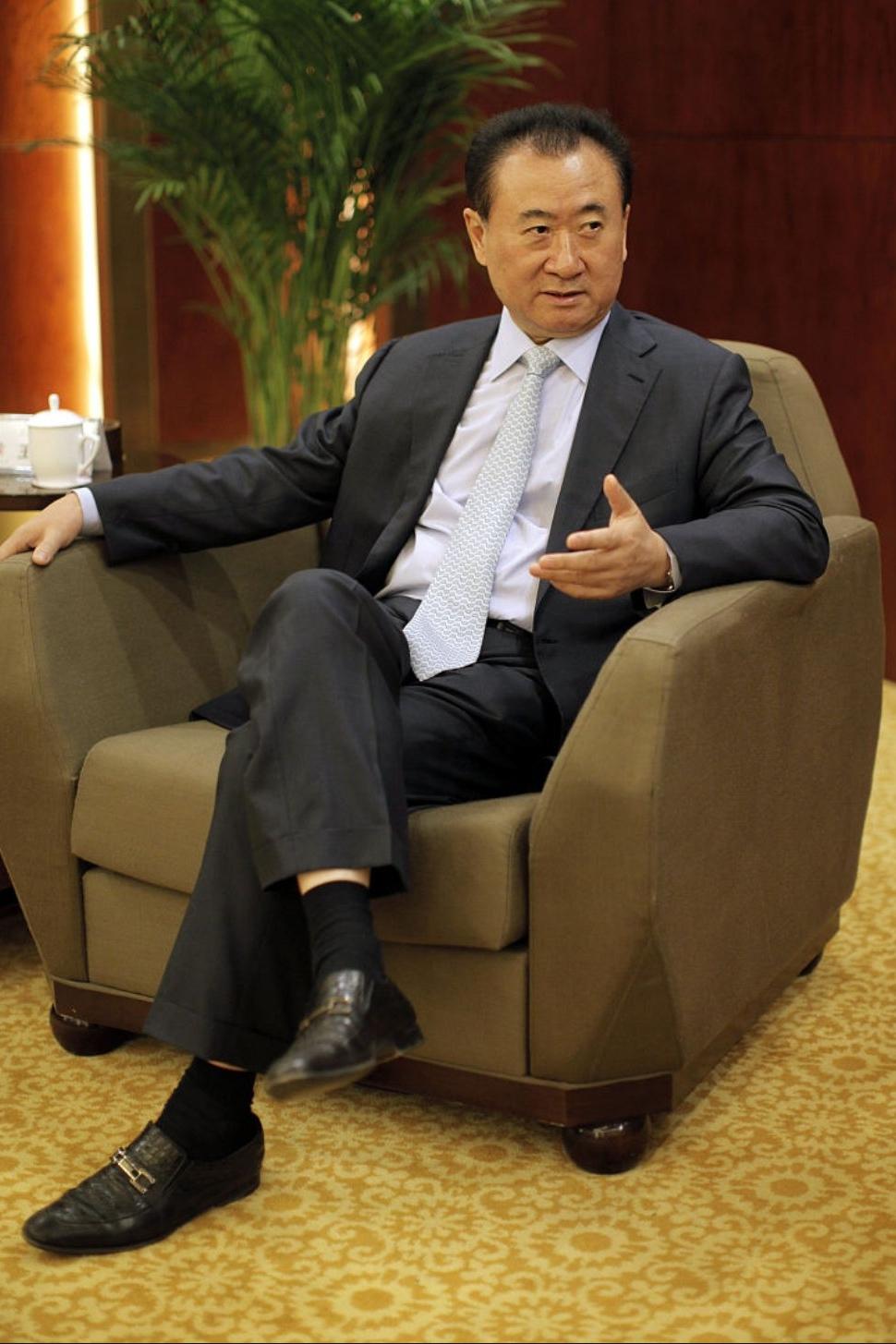 王健林这是瘦脱相了吗！还是生病了？王健林还是让人佩服并值得尊敬的民营企业家。