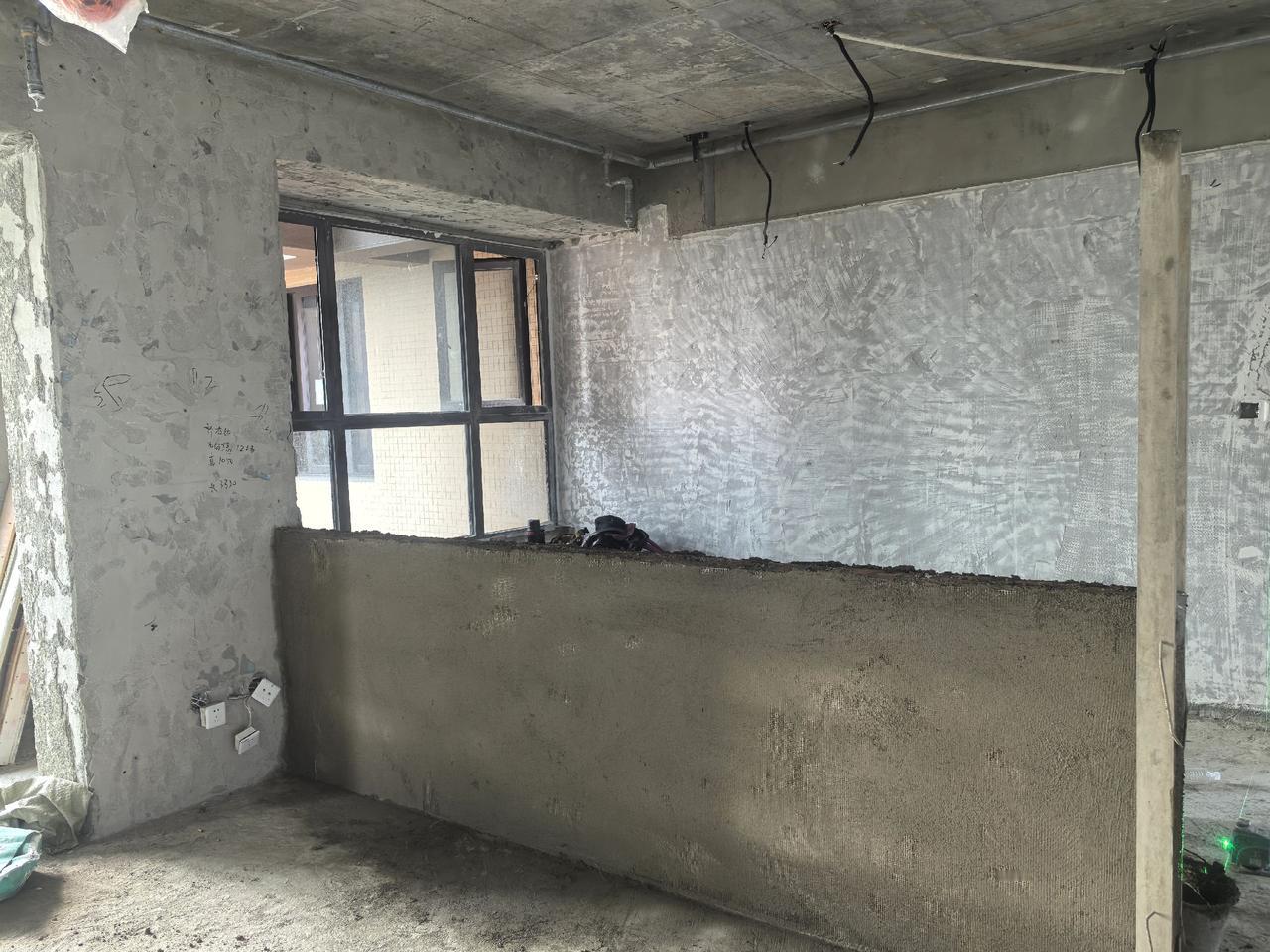 砌筑完毕，刷个漆就想住了