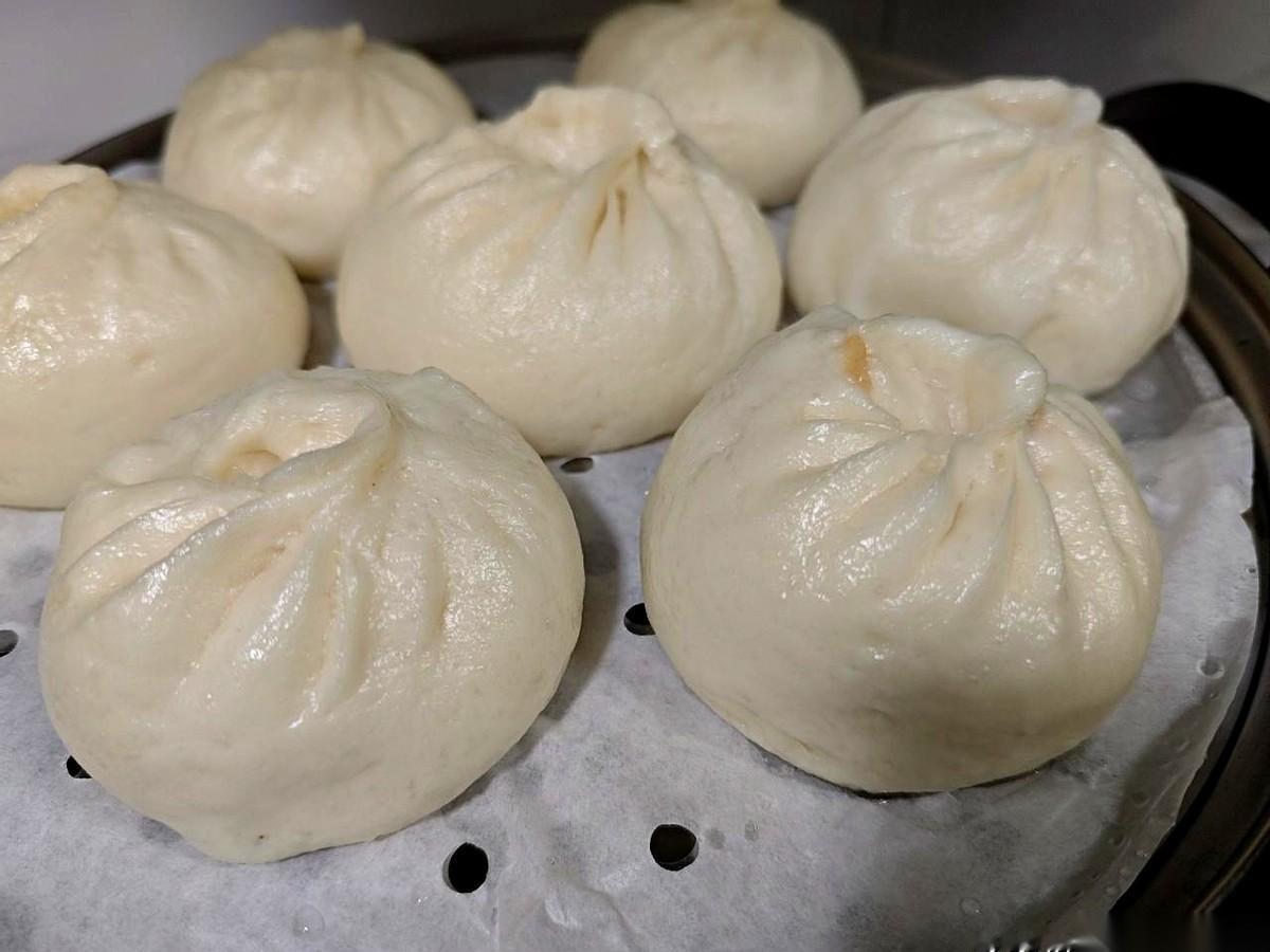 想拿下一个家，先拿下他们的胃。这话真不假，尤其是在别人家。我现在做包子，都是