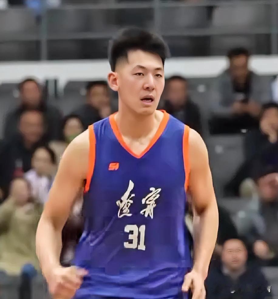 张陈志峰连续爆发，李虎翼，俞泽辰火力全开，辽宁队大胜山东，力压北京队夺得丹东篮球