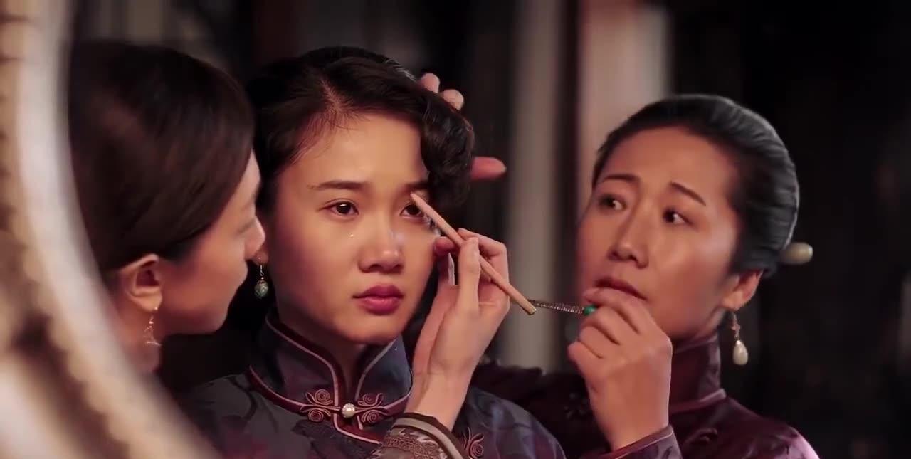 1928年，张作霖临死时见的最后一个人是他最爱的五姨太。但是张作霖死后，他最爱的