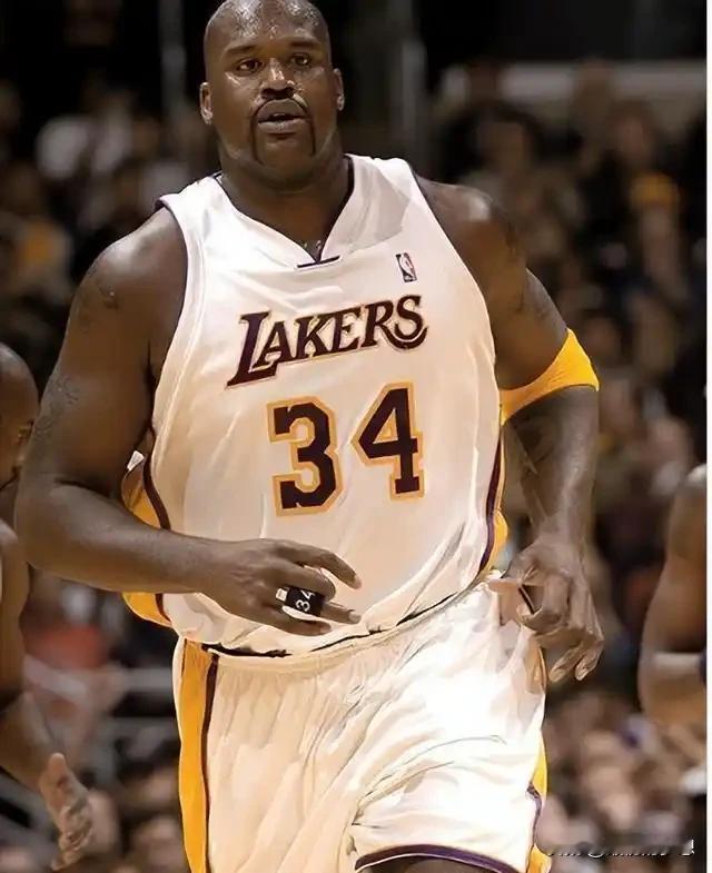 NBA历史五大力量型球星！谁的爆发力更强一些？1. 奥尼尔历史顶级重型内