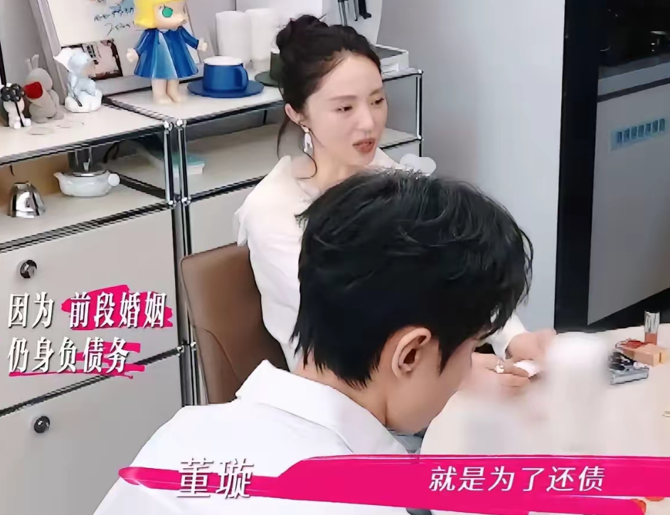 董璇始终没能原谅高云翔。董璇一直没有原谅高云翔，他让董璇的演员梦直接破碎了，