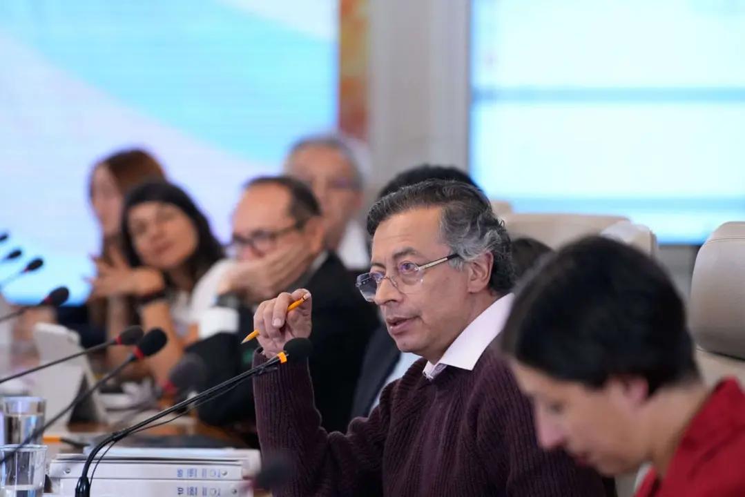 佩特罗因加沙船队事件对以色列采取报复措施：驱逐驻哥伦比亚外交官哥伦比亚总统下
