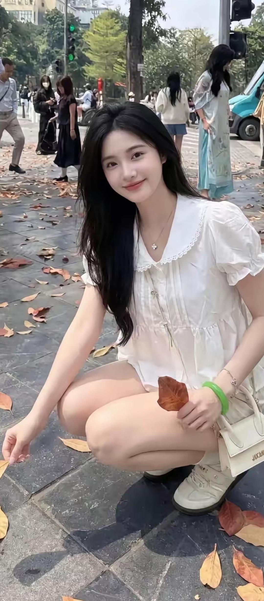 秋叶落，人归处。