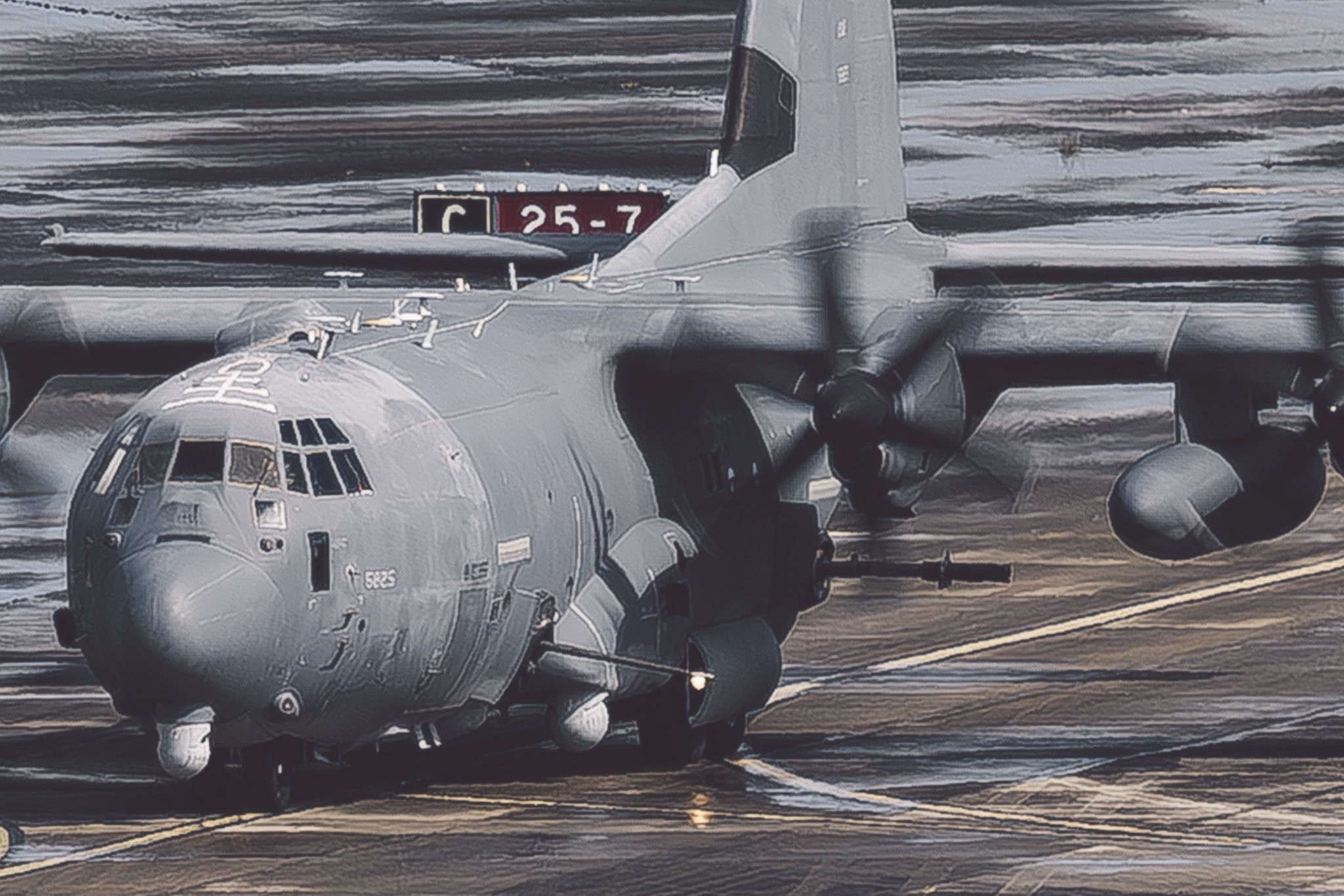 AC-130飞临罗斯福路海军基地