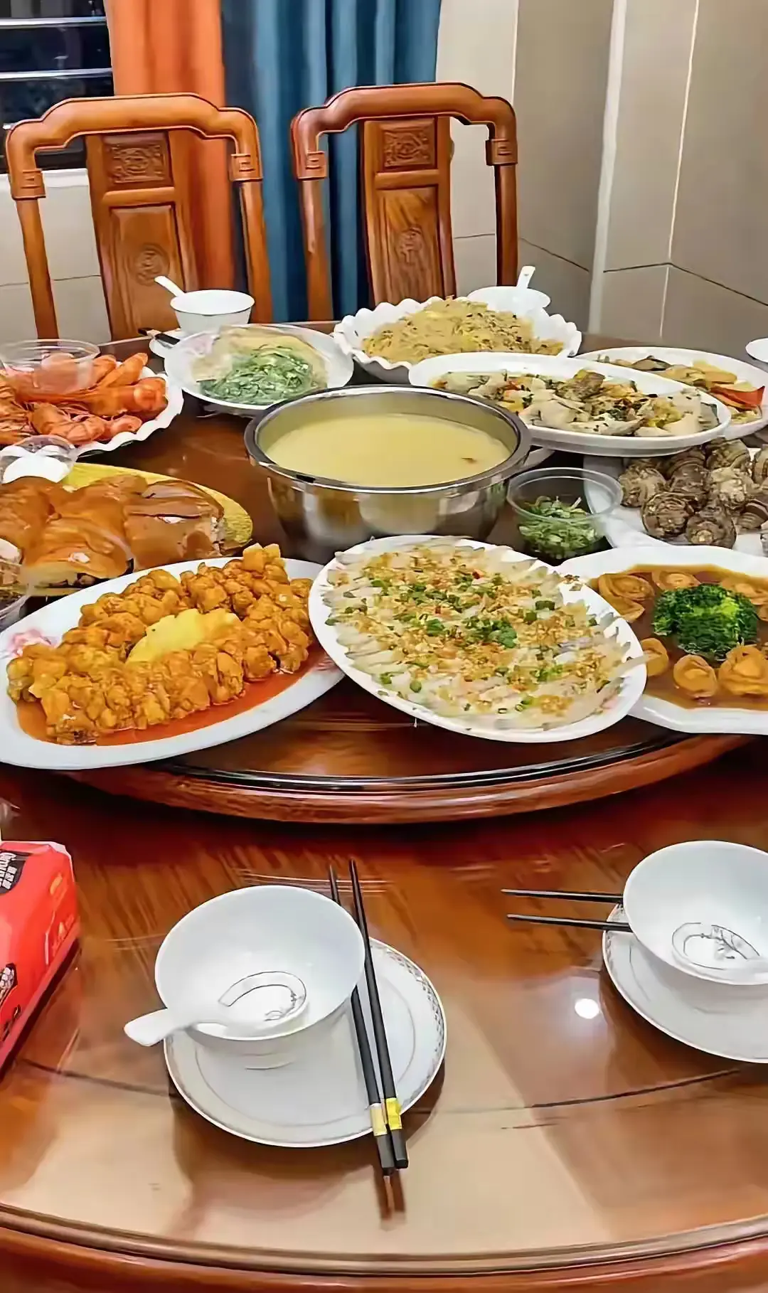 一个月挣5万，可以天天吃这种伙食吧？