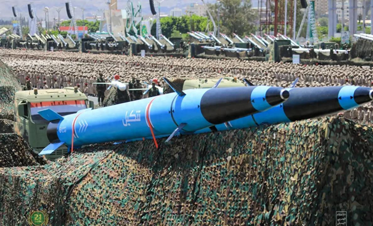 有人认为，伊朗为什么不能先发制人，只能被动接受老美和以色列的打击？原因有几点：