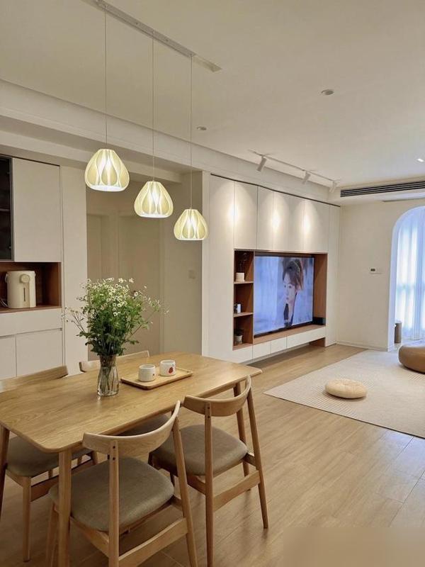 谁看了不直呼“想住”啊！山东一位30岁太太，把90㎡的房子装成了原木奶油风，