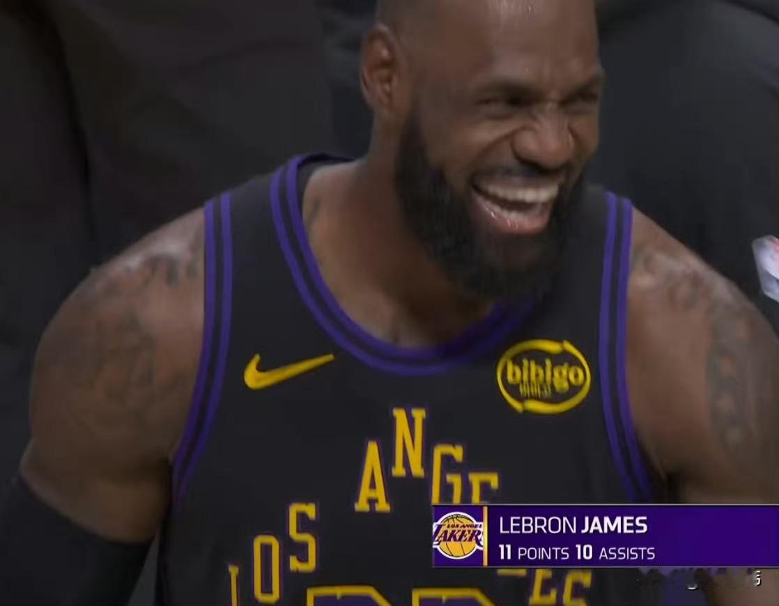 赢得对手的认可！马尔卡宁谈詹姆斯：“这是勒布朗本赛季的第一场比赛，他的状态很