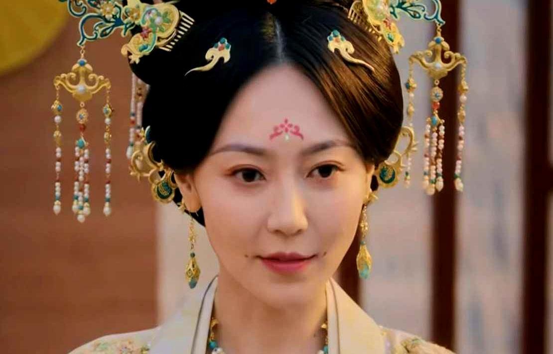 盛唐女人不打耳洞，晚唐却全员耳环？《唐诡》西行篇上线，观众一眼发现：女主喜