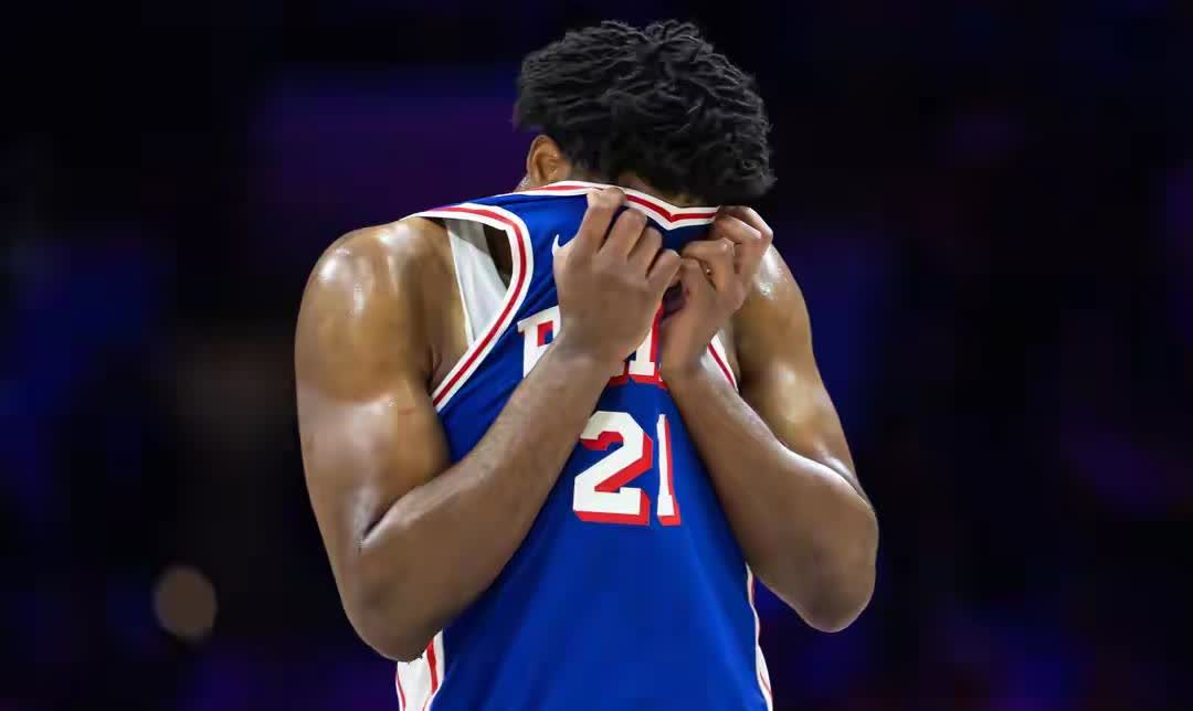 新赛季最惨的三支球队1.76人队莫狗神操作，让76人队处于尴尬地位。