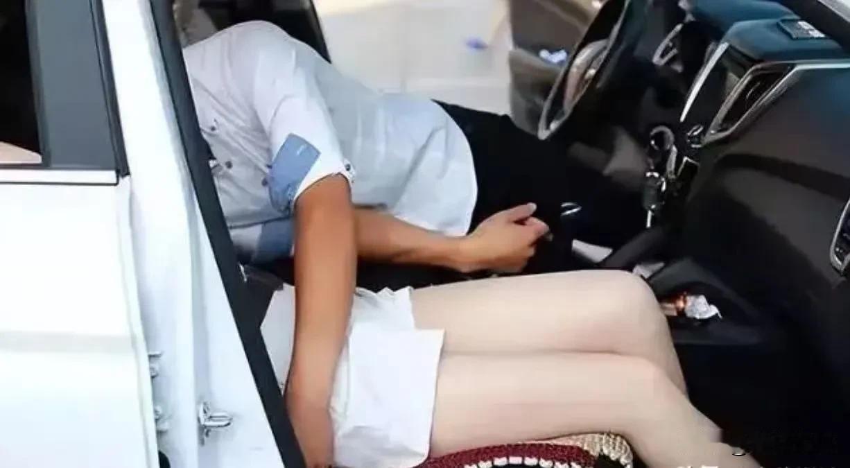 浙江嘉兴，50岁女子刷到女同事在丈夫车里、房间拍的视频，想起老公五六年前就出过轨