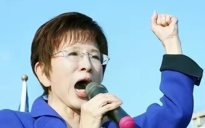 大陆已经向台湾省的同胞发出了正式通告，只要统一，大陆人民一律欢迎！​​说实话，