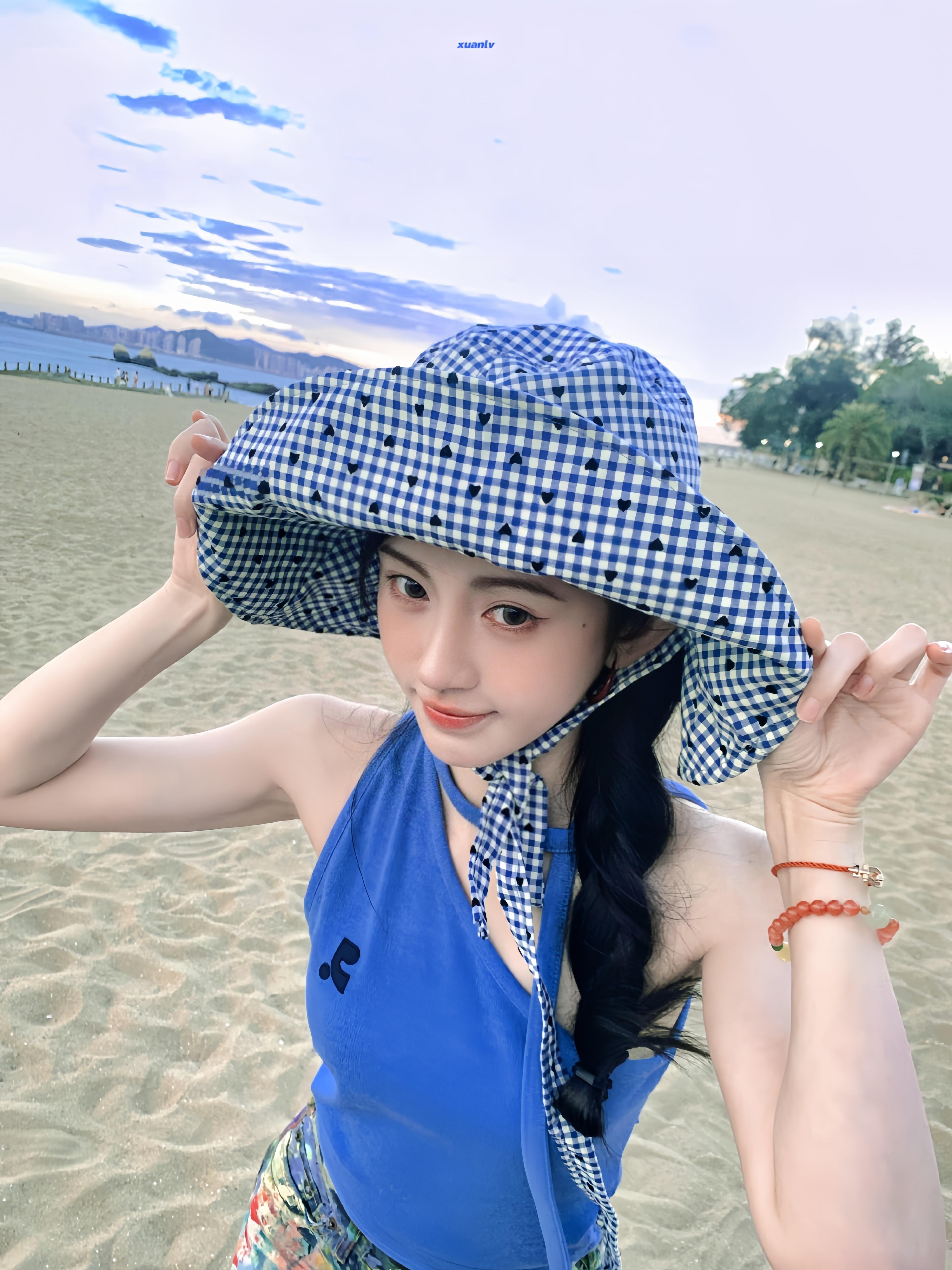 我突然发现这次的帽子很美[爱心][爱心]​​​