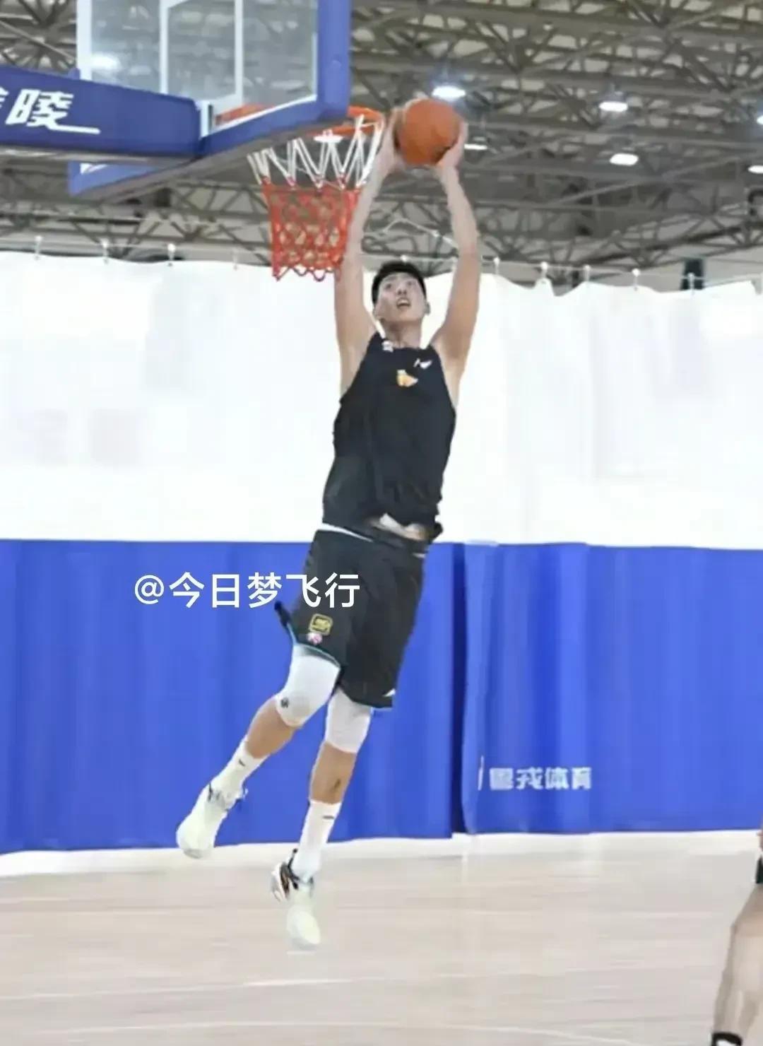 广东队小蛇能进入出战亚洲杯大名单吗？广东队小蛇徐昕已经是连续两个赛季休赛期进入