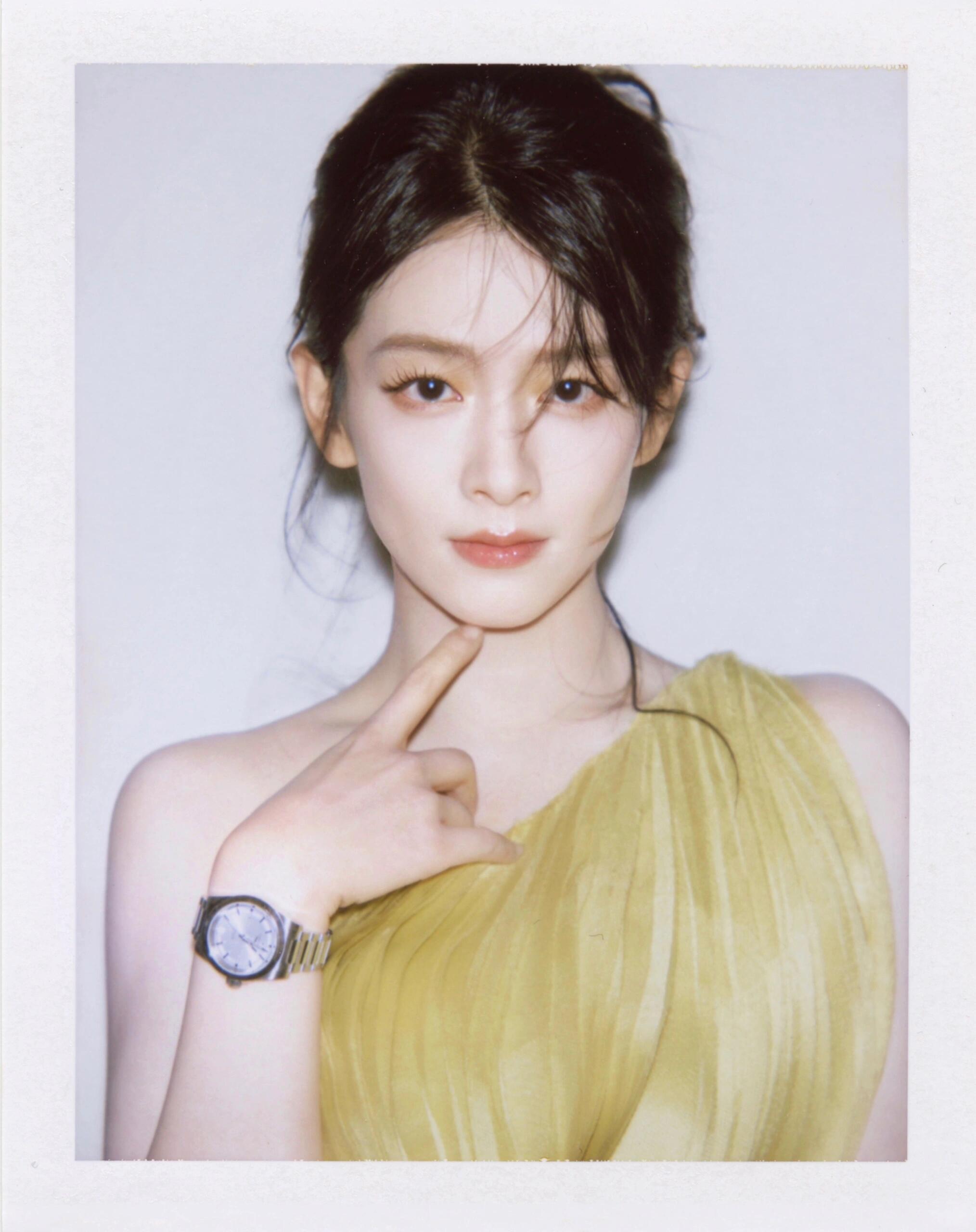 【陈昊宇】我认得你你是常常出现在我梦中的黄衣女郎陈昊宇撕拉片​​​