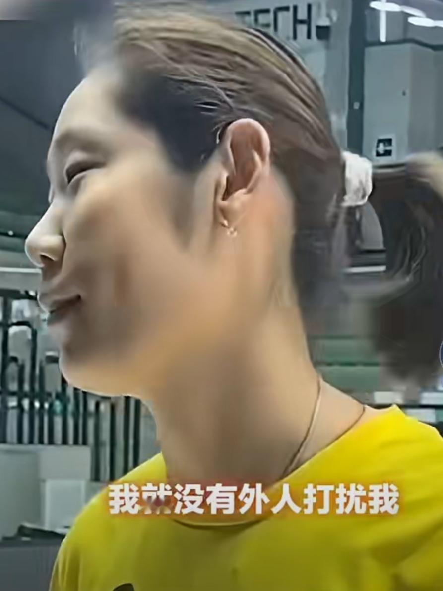 朱婷表示在意大利最开心的就是安静，没有外人打扰！那朱婷所认为的外人是指谁呢？另外