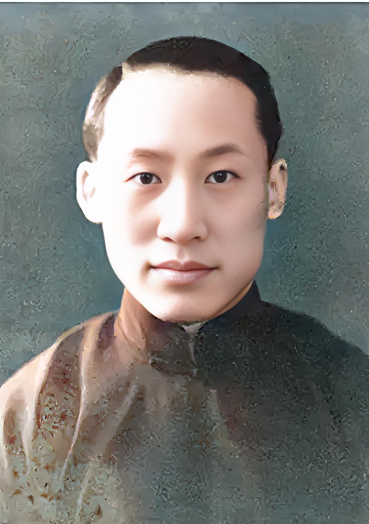 作为清华物理系的创建者，他一生未婚却亲手培养了9位“两弹一星”元勋，他的人生跌宕