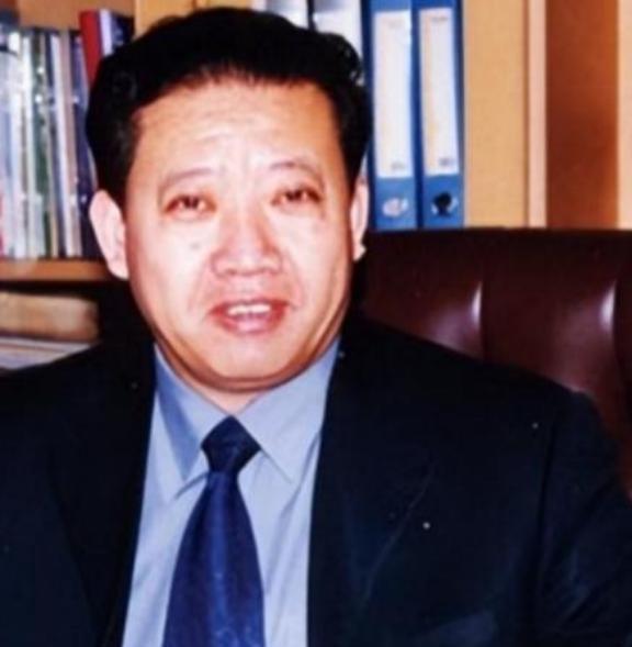 2018年，葵花药业董事长关彦斌与女秘书生下孩子，妻子张晓兰得知后放弃了16亿财
