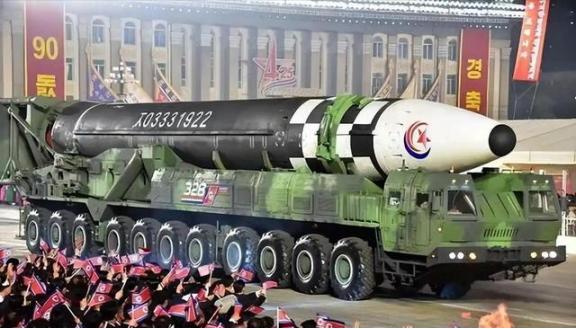 看看朝鲜的下场，才知道为什么我们不对俄罗斯进行军事援助，一向和美国不对付的朝鲜，