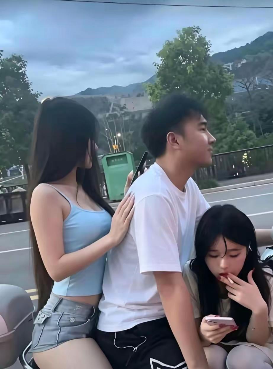 马路上看到的，为啥我就一直单身